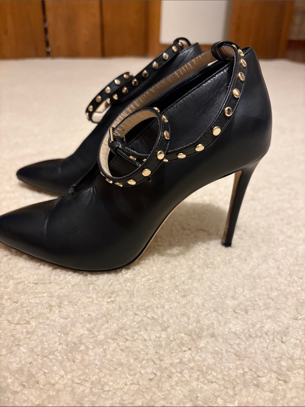 Jimmy Choo Black Leather Lark 100 Heel - Picture 2 of 8